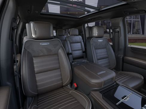New 2026 GMC Yukon XL Denali Ultimate w/ LPO, Get Active Package AWD/4WD image 16