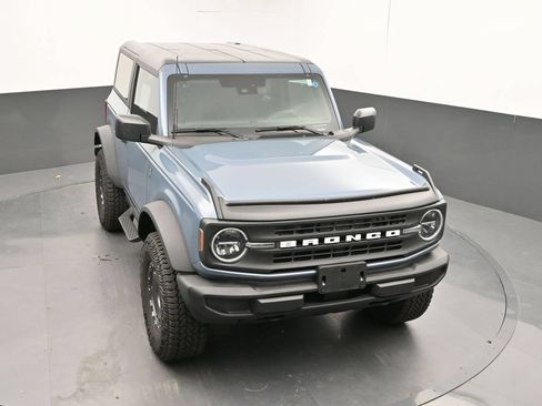 Used 2025 Ford Bronco 2-Door w/ Sasquatch Package AWD/4WD image 16
