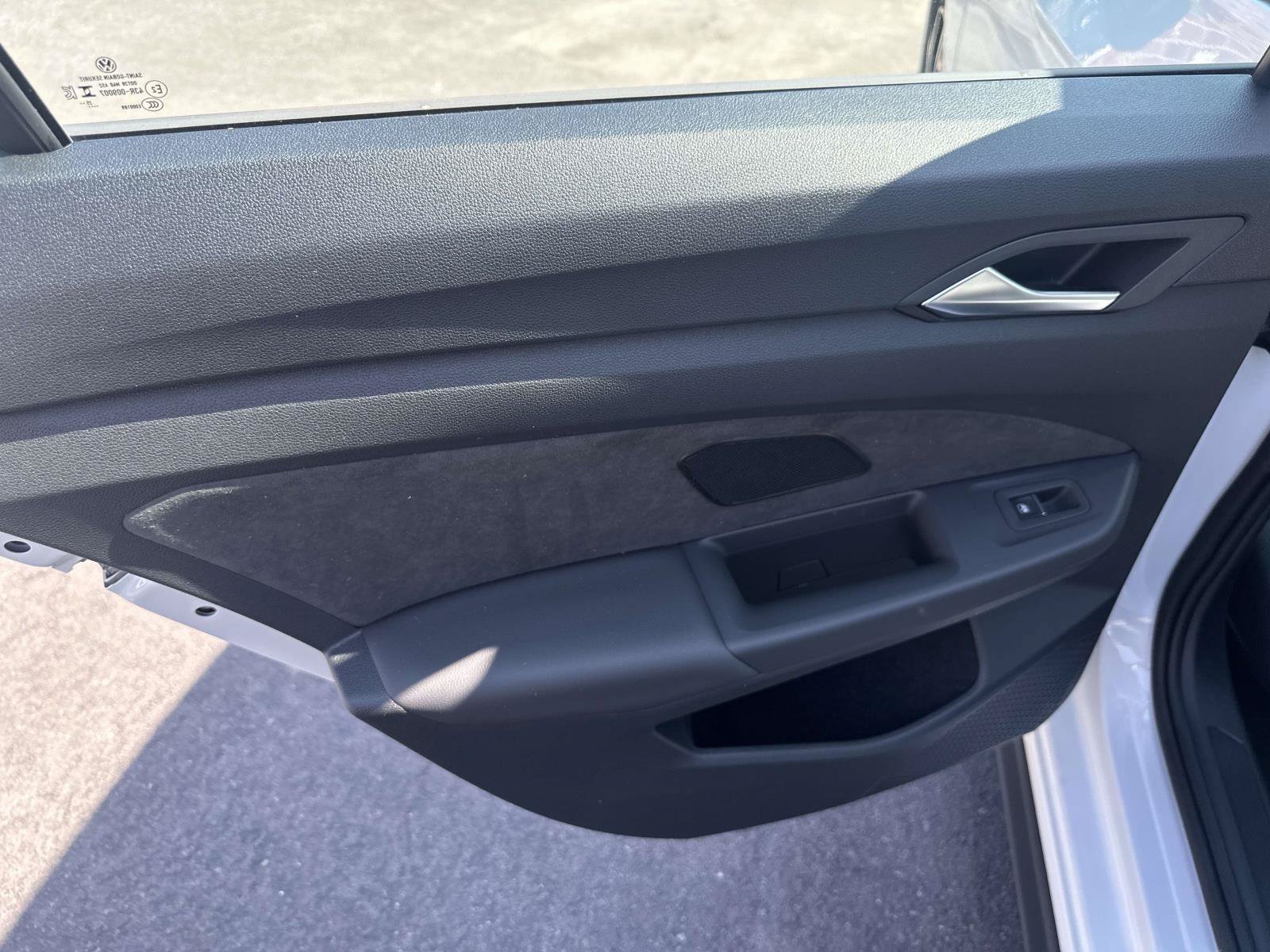 New 2026 Volkswagen GTI SE FWD image 22