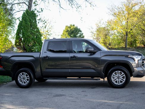 Used 2025 Toyota Tundra SR5 image 4
