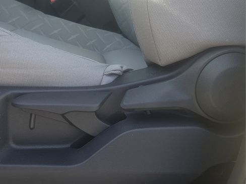 New 2026 Toyota Tacoma SR5 AWD/4WD image 18