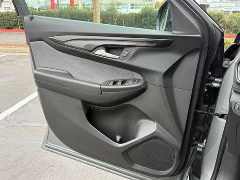 Used 2025 Chevrolet TrailBlazer LT image 20