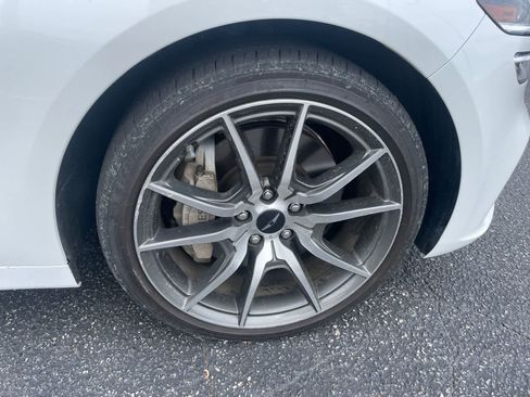 Used 2025 Genesis G70 2.5T RWD image 24
