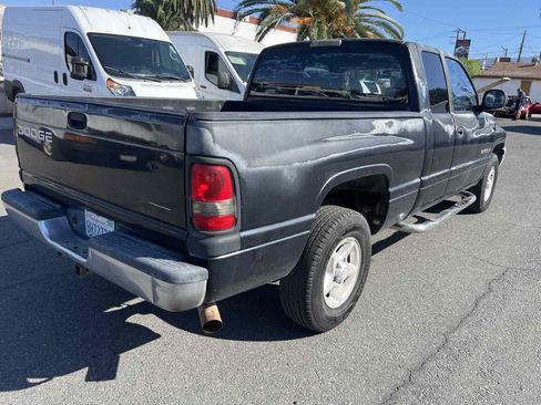 Used 2001 Dodge Ram 1500 Truck 2WD Quad Cab image 5