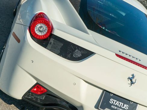 Used 2015 Ferrari 458 Italia Coupe image 30