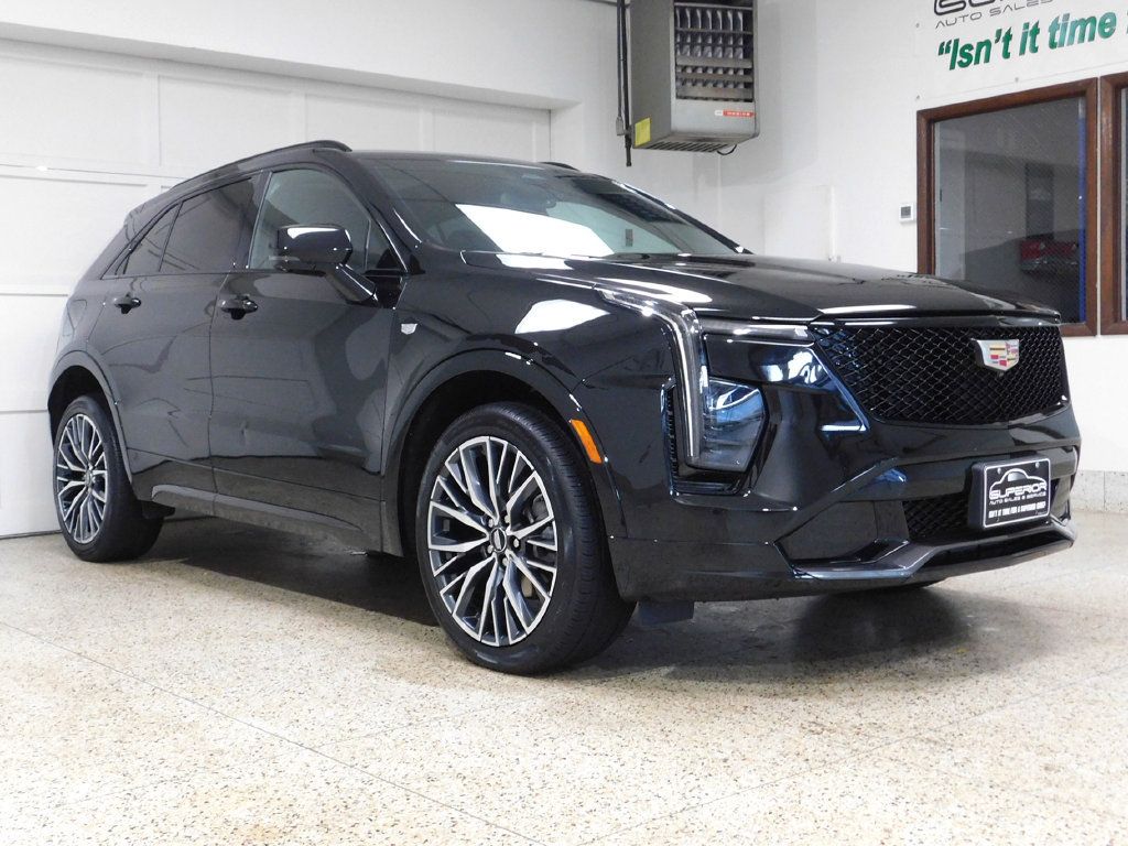 Used 2025 Cadillac XT4 Sport w/ LPO, Floor Liner Package AWD/4WD image 3