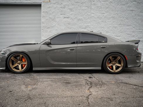 Used 2017 Dodge Charger R/T Scat Pack w/ Beats Audio Group image 9