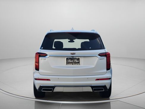 Used 2023 Cadillac XT6 Luxury FWD image 4