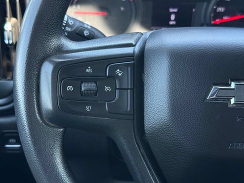 Used 2025 Chevrolet Silverado 2500 Custom w/ Custom Convenience Package AWD/4WD image 25