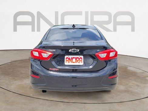 Used 2017 Chevrolet Cruze LT w/ Sun And Sound Package image 9