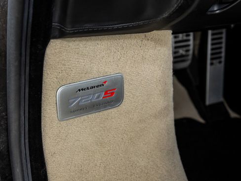 Used 2018 McLaren 720S Luxury RWD image 35
