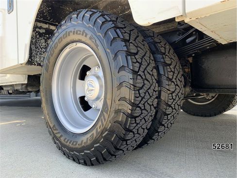 Used 2022 RAM 3500 4x4 Crew Cab DRW image 27