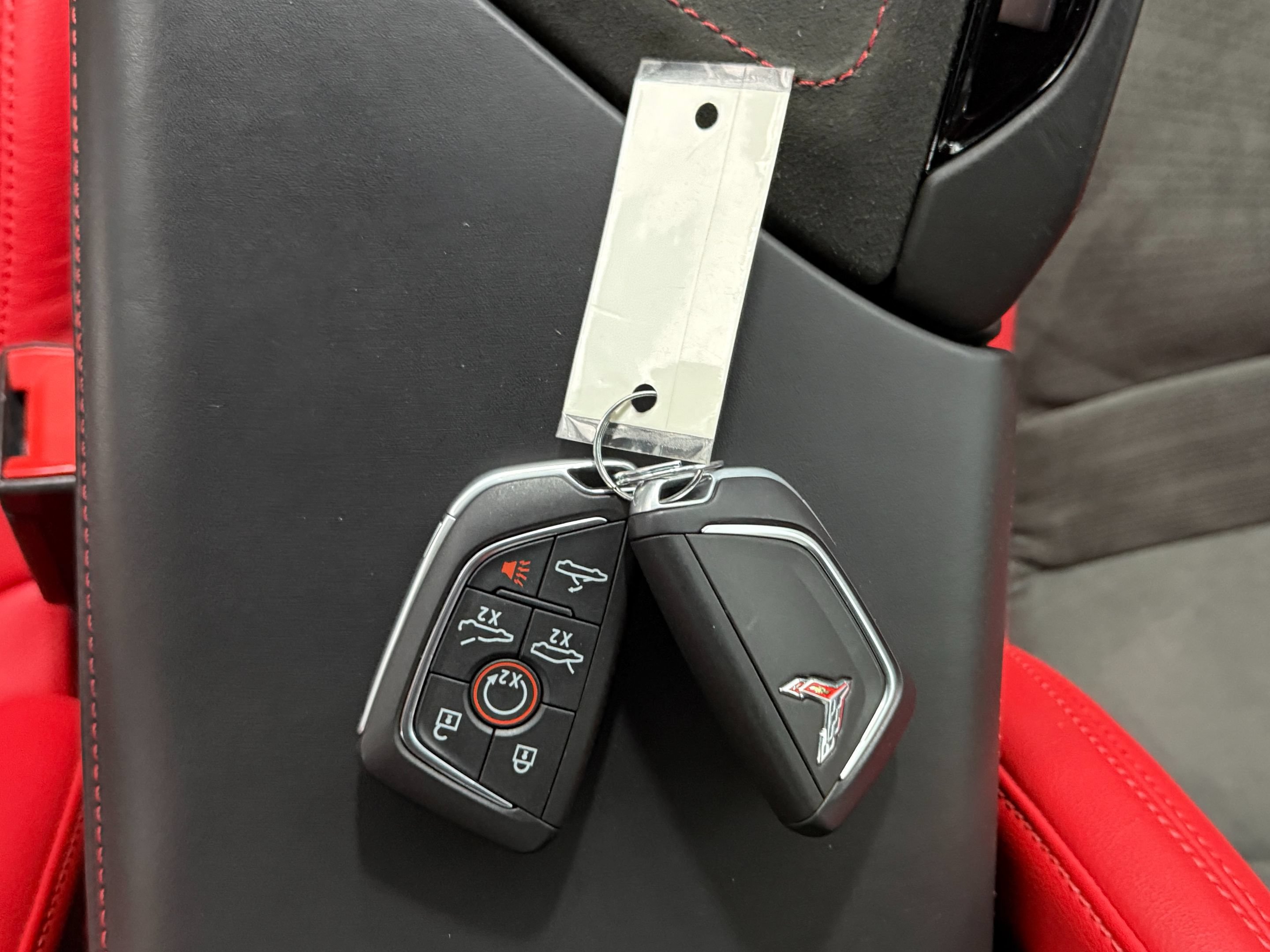 Used 2021 Chevrolet Corvette Stingray Premium Conv w/ Z51 Performance Package RWD image 42