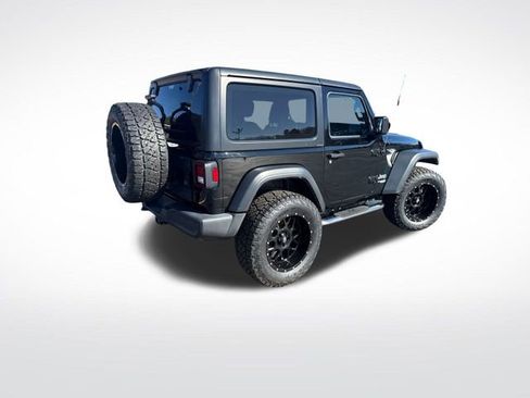 Used 2019 Jeep Wrangler Sport image 5