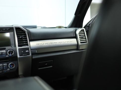 Used 2018 Ford F250 Platinum w/ Platinum Ultimate Package image 63