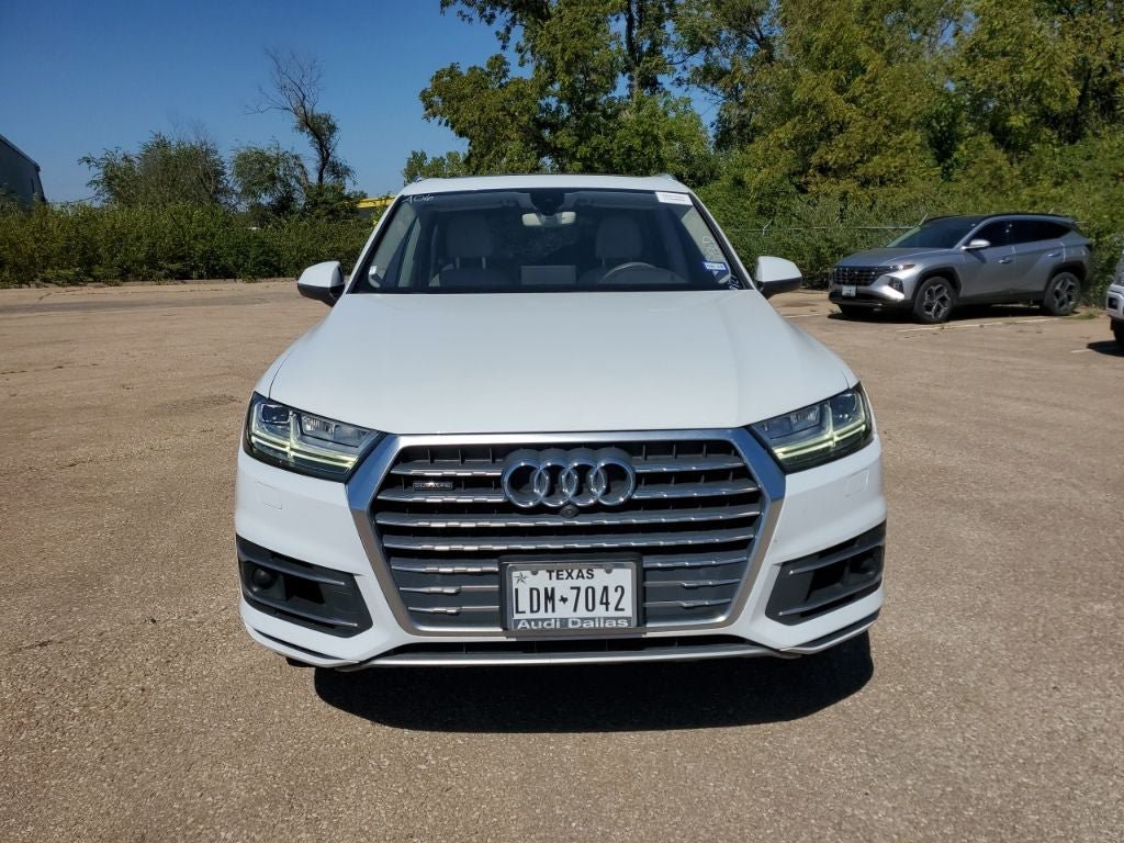 Used 2017 Audi Q7 3.0T Prestige AWD/4WD image 3