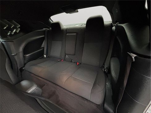 Used 2018 Dodge Challenger R/T w/ Blacktop Package image 32