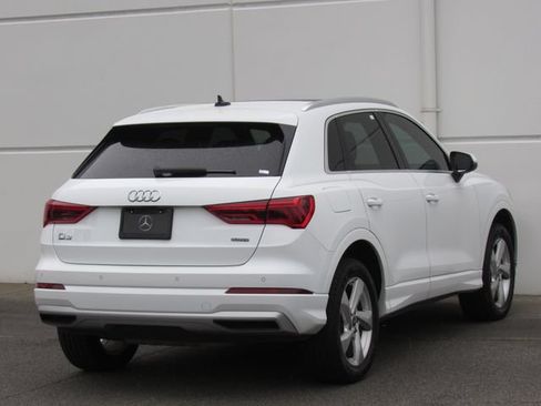 Used 2022 Audi Q3 2.0T Premium w/ Convenience Package AWD/4WD image 6