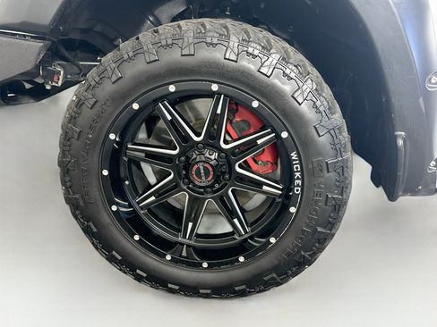 Used 2022 RAM 1500 Big Horn RWD image 11