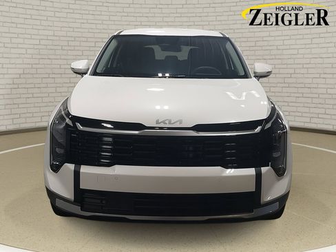 New 2026 Kia Sportage S image 2