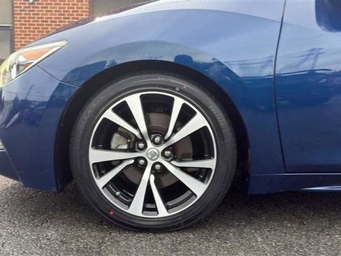 Used 2018 Nissan Maxima 3.5 SL FWD image 5