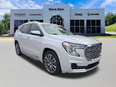 Used 2022 GMC Terrain Denali w/ LPO, Floor Liner Package