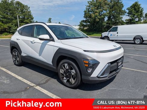 Used 2025 Hyundai Kona SEL FWD image 1