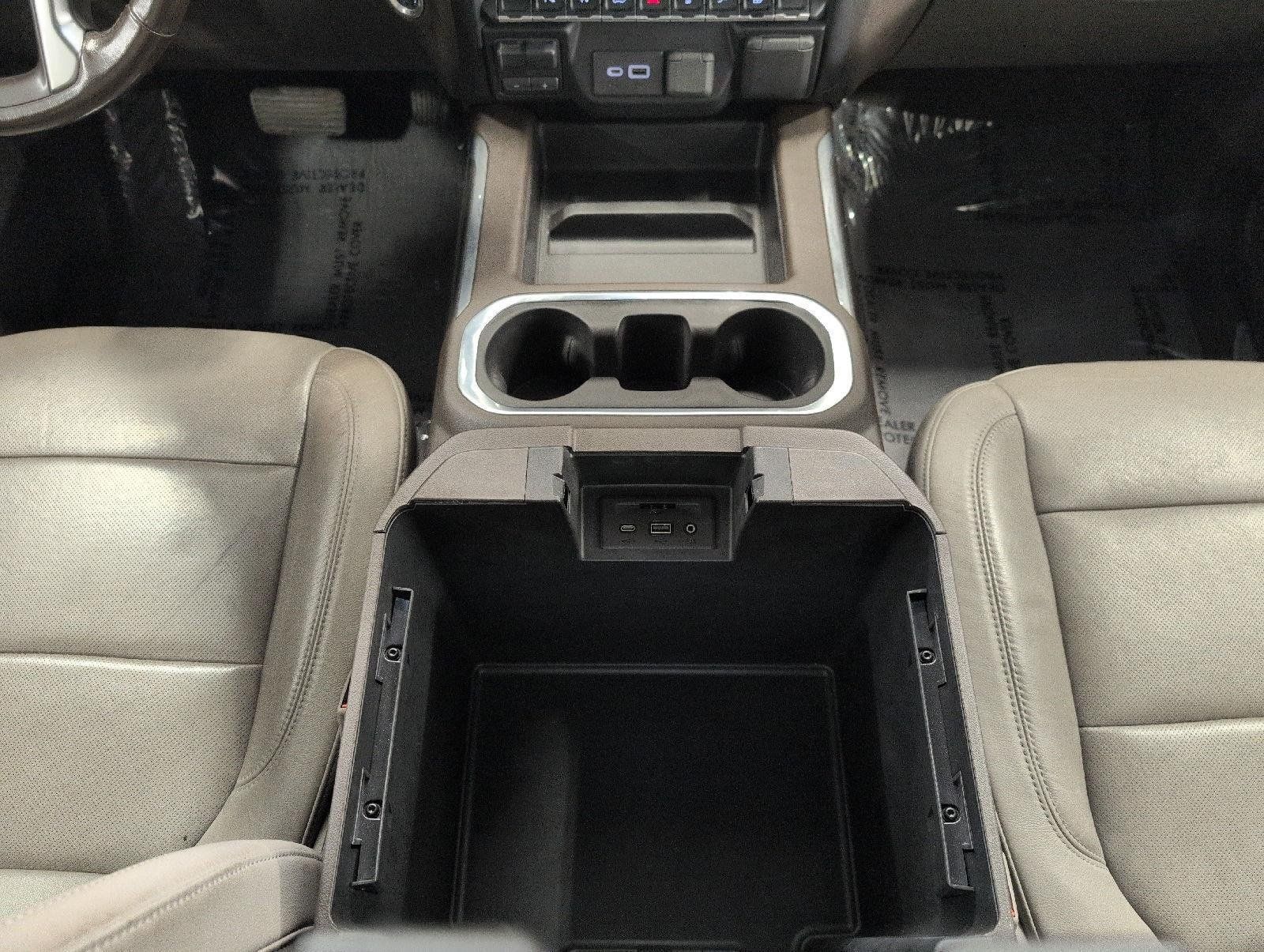 Certified 2020 Chevrolet Silverado 1500 LTZ w/ LTZ Plus Package AWD/4WD image 17