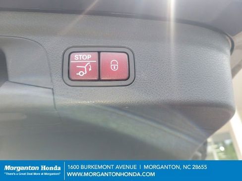 Used 2024 Mercedes-Benz GLE 350 4MATIC image 29