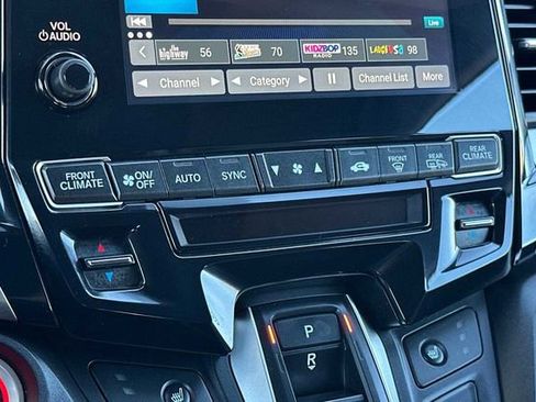 Used 2023 Honda Odyssey EX-L image 19