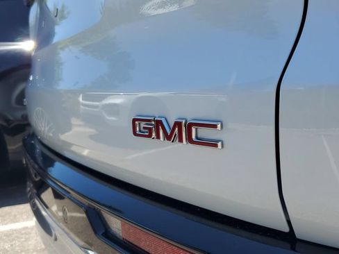 Used 2026 GMC Acadia Denali w/ Super Cruise Package AWD/4WD image 6