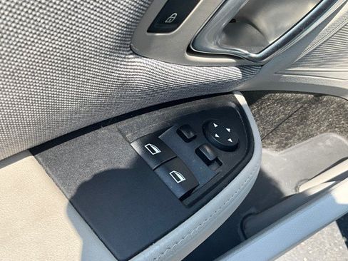 Used 2014 BMW i3 RWD image 23