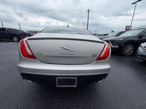 Used 2016 Jaguar XJ R-Sport AWD/4WD image 4