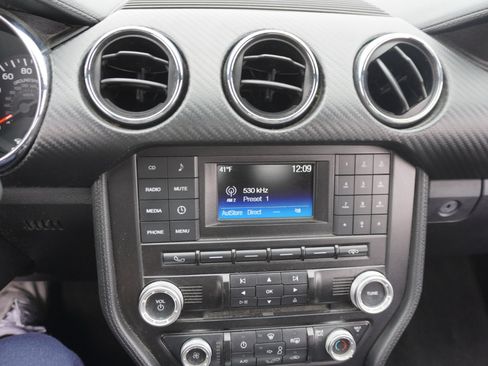 Used 2015 Ford Mustang Convertible w/ Equipment Group 051A image 27