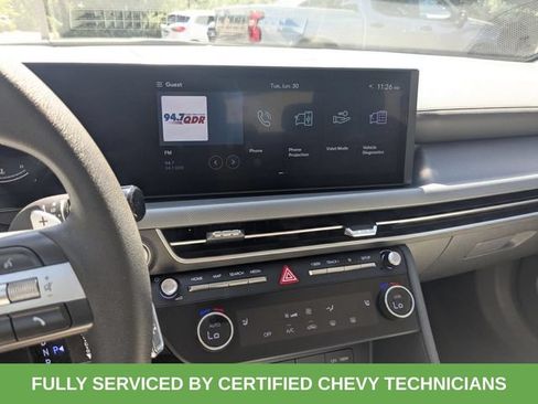 Used 2025 Hyundai Sonata SEL FWD image 23