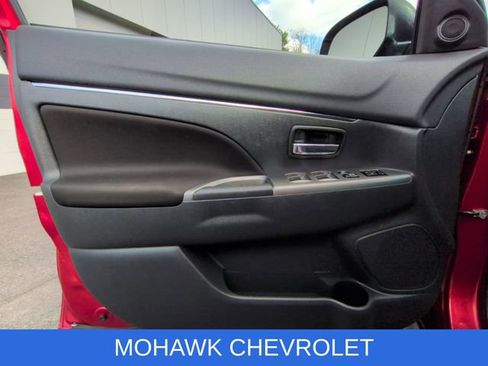 Used 2019 Mitsubishi Outlander Sport ES AWD/4WD image 21