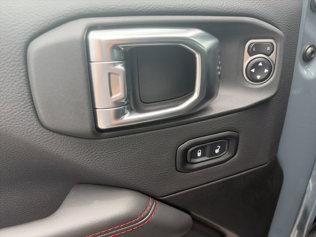 New 2026 Jeep Gladiator Rubicon AWD/4WD image 18