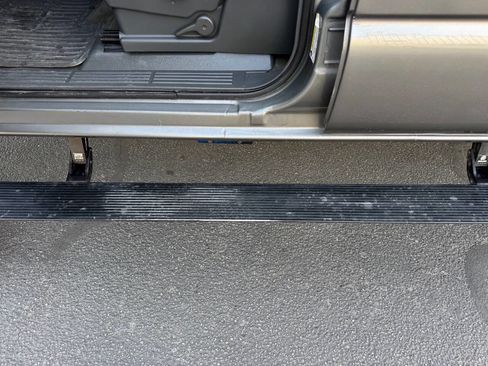 Used 2006 Chevrolet Silverado 2500 LT w/ Heavy-Duty Power Package image 23