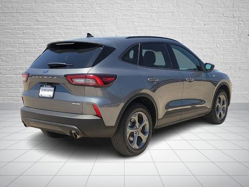Used 2025 Ford Escape ST-Line AWD/4WD image 4