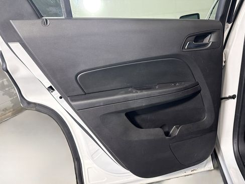 Used 2017 GMC Terrain SLE w/ Convenience Package FWD image 25