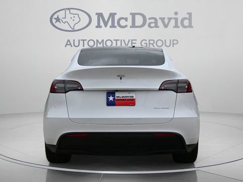 Used 2023 Tesla Model Y Long Range AWD/4WD image 4