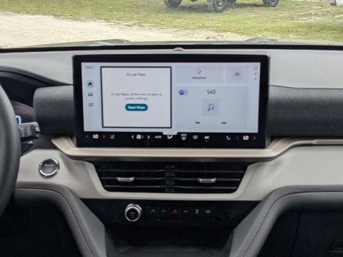 New 2026 Ford Explorer Active image 19