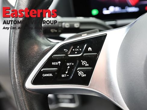 Used 2025 Mercedes-Benz GLA 250 image 15