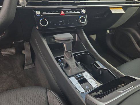 New 2025 Hyundai Santa Cruz SEL image 15