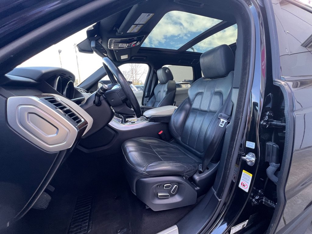 Used 2014 Land Rover Range Rover Sport HSE AWD/4WD image 10