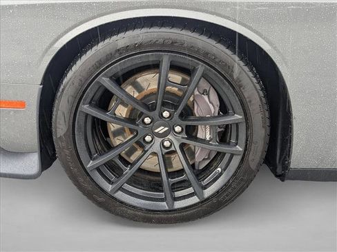 Used 2018 Dodge Challenger T/A image 22