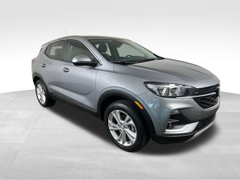 Used 2023 Buick Encore GX Preferred w/ Cold Weather Comfort Package AWD/4WD image 8