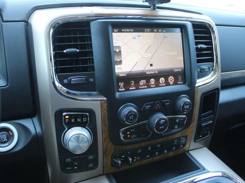 Used 2016 RAM 1500 Laramie Longhorn w/ Convenience Group AWD/4WD image 18