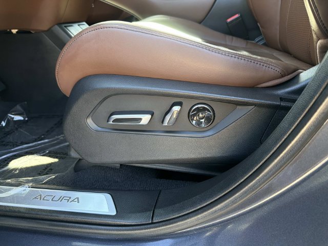 Used 2020 Acura RDX w/ Technology Package AWD/4WD image 13