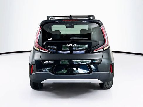 Used 2023 Kia Soul EX FWD image 5